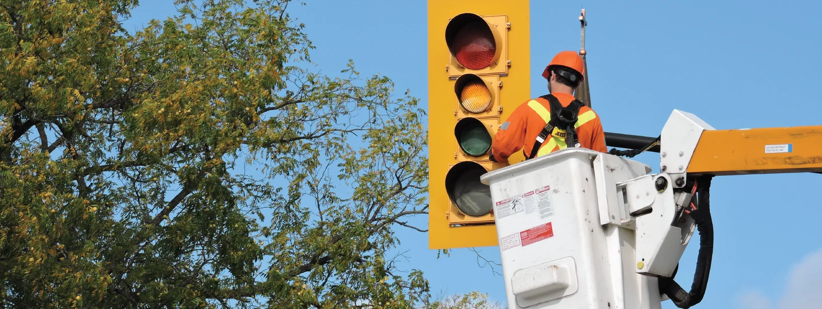 Traffic signal technician